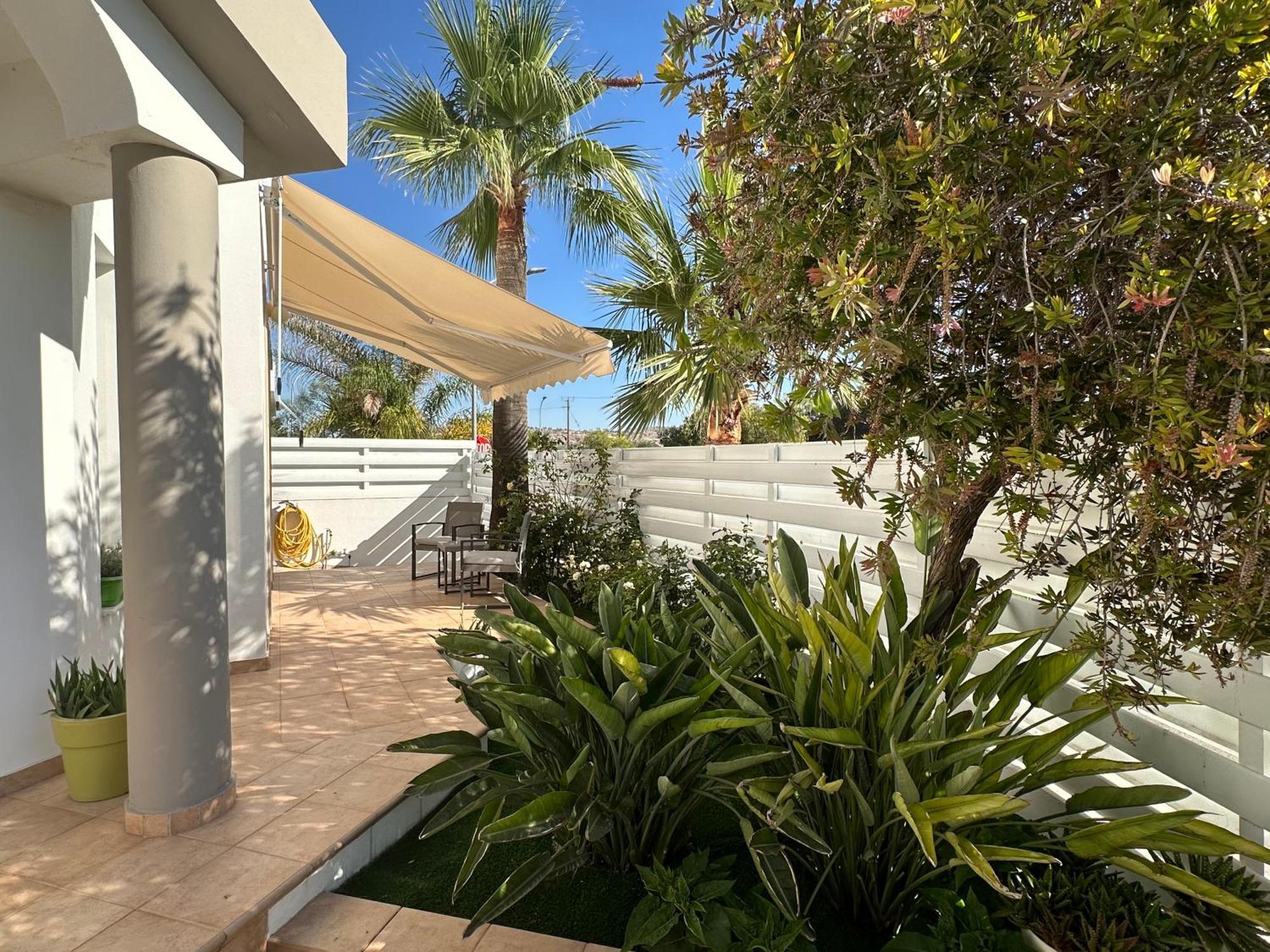 Villa Andy-350 M From The Beach Ларнака Экстерьер фото